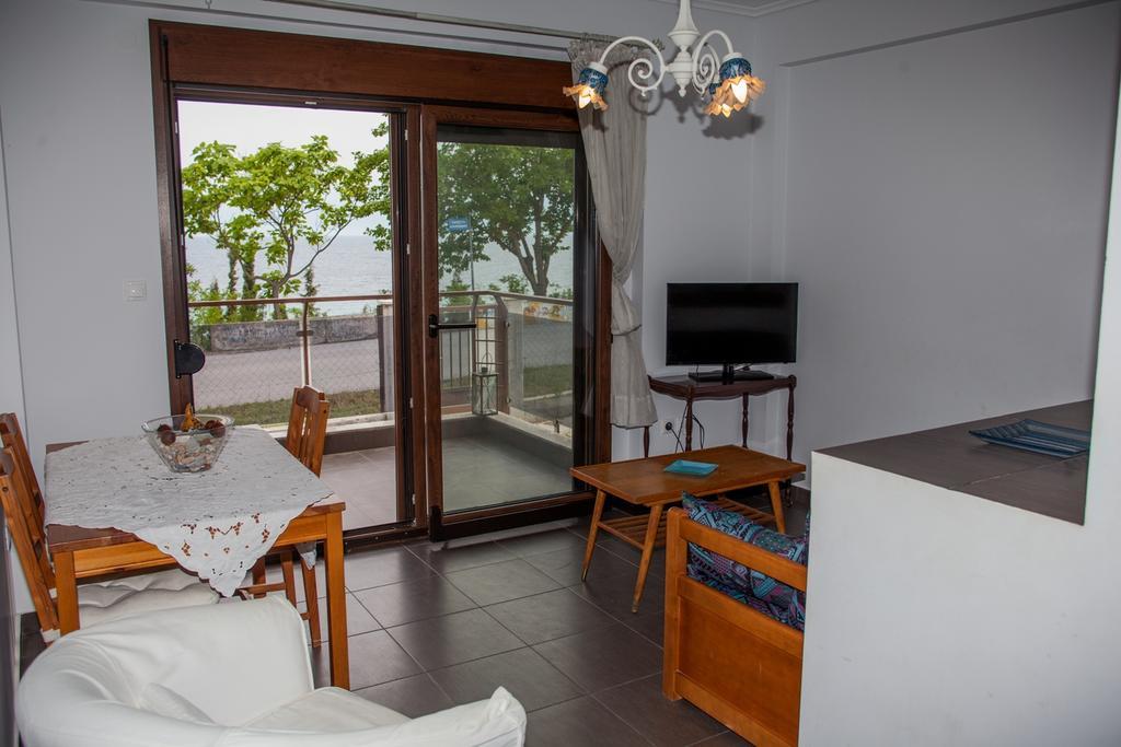 Sea View Appartment In Geoponika Nea Kallikrateia Eksteriør billede